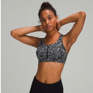 Lululemon Enlight Front Zip Bra